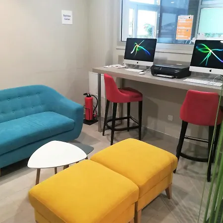 ホリデイ エクスプレス 3*