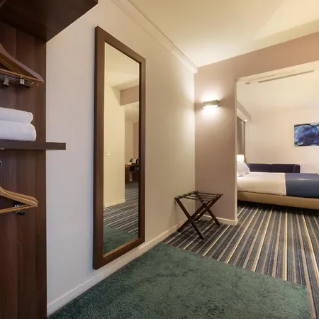 Express By Ihg Hotel Amiens