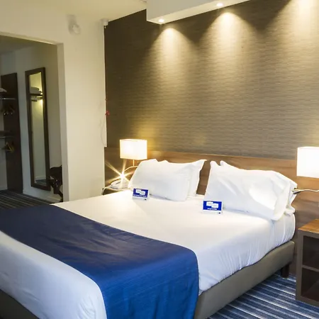 Express By Ihg 3*