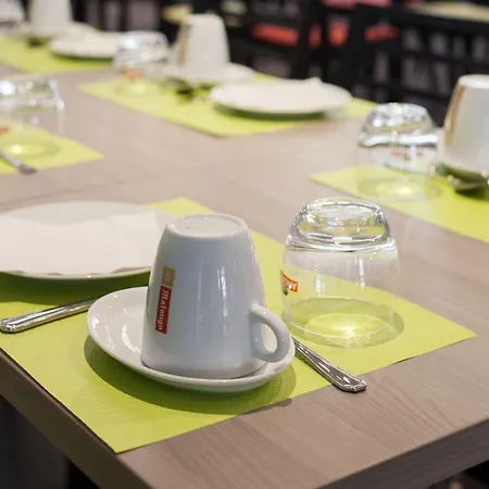 Express By Ihg Hotel Amiens