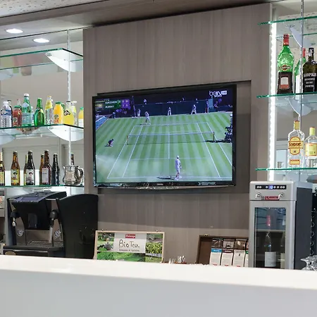 Hotel Express By Ihg 3*