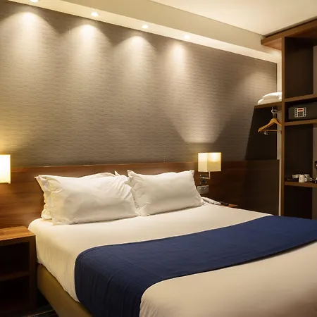 Hotel Express By Ihg 3*