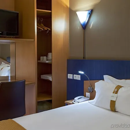 Express By Ihg