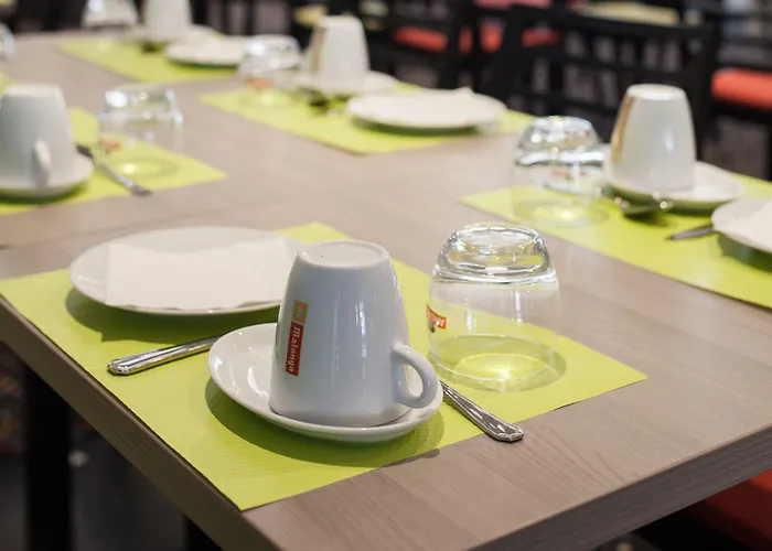 Express By Ihg Hotel Amiens